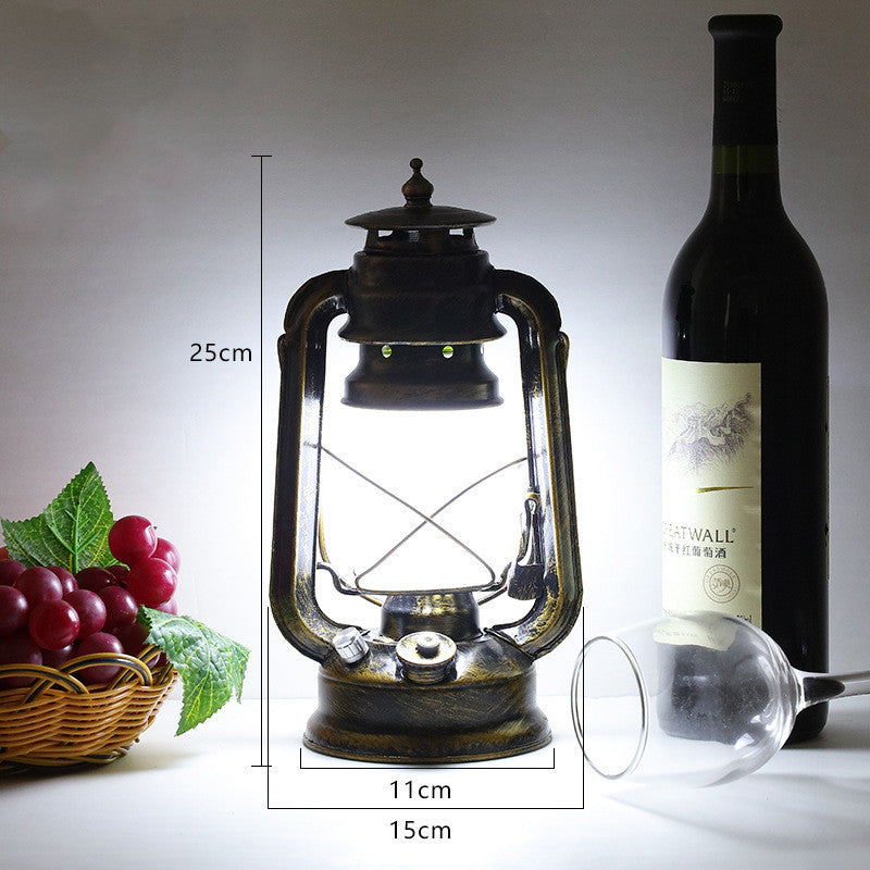 Retro Horse Outdoor Camping Kerosene Lantern