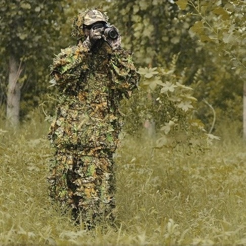 Maple Leaf Bionic Camouflage Ghillie Suit